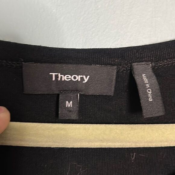 Theory Serah Tie Bottom Long Sleeve Shirt So Soft! - Picture 5 of 8